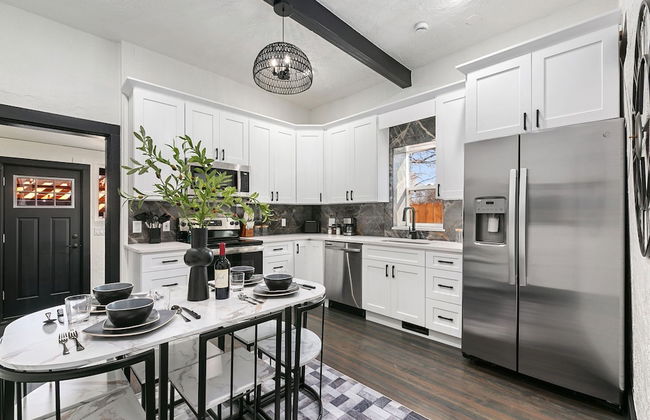 Old Town Retreat w/ Hot Tub Steps From Csu! - Foto 9