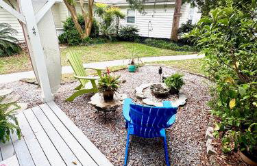 Romantic Beach Style Cottage close to everything! - Photo 22