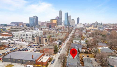 Mass Ave Gem and steps away from Yoga Studio - Foto 4