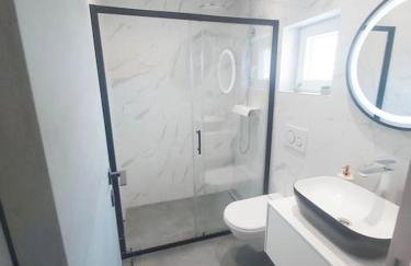 Luxury two-bedroom apartment by the sea U KaLu - Photo 28