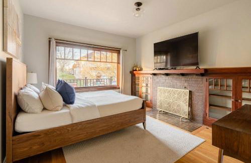 Stay Portland - Well-Preserved Quintessential 1922 Craftsman - Photo 22