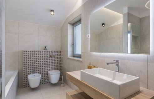 Villa Aurelia near Labin for 9 persons with heated 60 m2 pool, wellness & kids playground - Foto 47