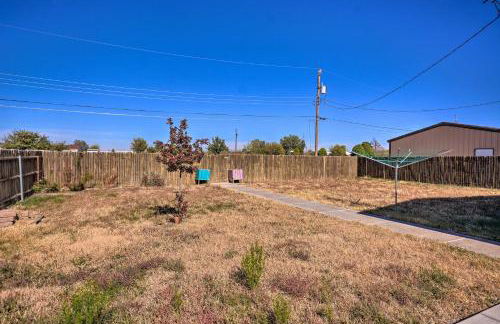 Peaceful Portales Escape with Patio and Grill! - Foto 26