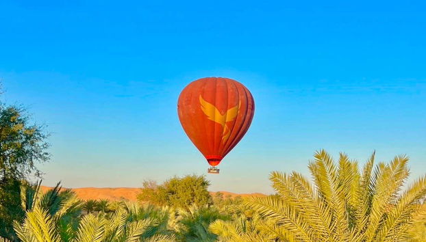 Sobrevolando el desierto de Ras al Khaimah