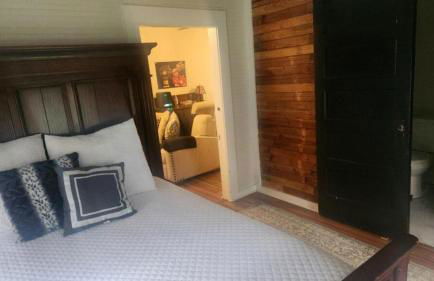 Frank Howard 111 Farmhouse - Foto 24