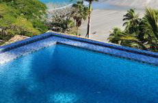 Refúgio dos sonhos - piscina de borda infinita e hidromassagem com vista - Foto 4