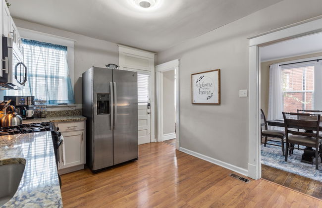 Forest Park Oasis | JZ Vacation Rentals - Photo 11