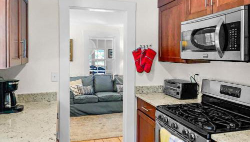 Pond Front Beach Pet Friendly AC WiFi - Foto 4