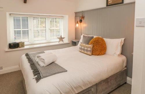 Belgrave House - Photo 26