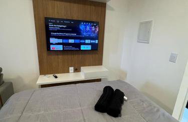 Flat Super Luxo - Central - Otima localizacao - Novo - Foto 7