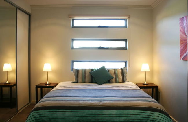 Penneshaw Oceanview Apartments - Photo 5