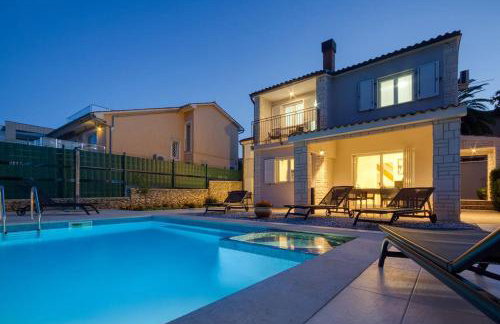 House Breeze - Premantura, 4 bedroom house with pool, jacuzzi, sauna and gaming room - Foto 6