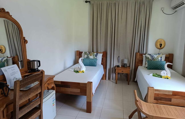 Lucy's guesthouse - Photo 13