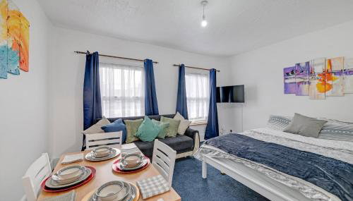 Sleeps 4 - Near Tottenham Stadium w Free Parking - Foto 2