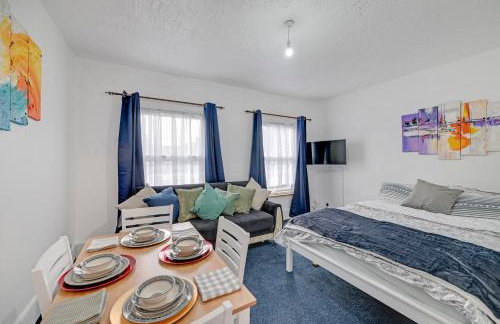 Sleeps 4 - Near Tottenham Stadium w Free Parking - Foto 2
