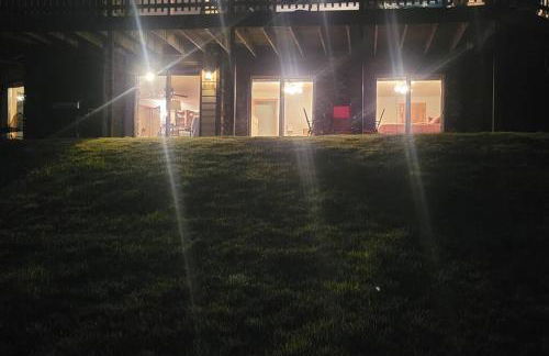 LI Airbnb - NWA mt bike, hike, and golf retreat - Foto 40