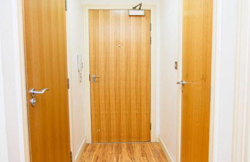 Birmingham City Centre Beautiful Apartment Walking Distance to Bullring Shopping Centre Private Parking - Photo 29