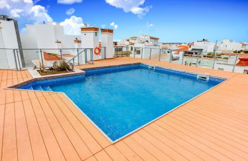 Two Bedroom Apartment with Rooftop Pool in Alvor - Foto 1