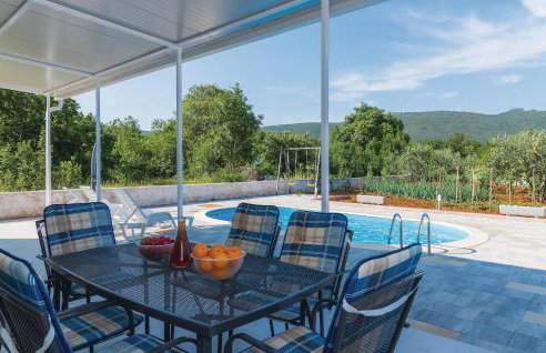 Three-Bedroom Holiday Home In Rozovac - Foto 3