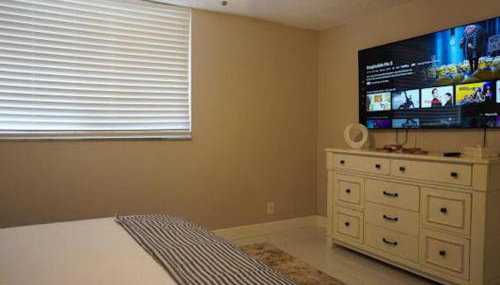 Comforts of Home in Updated Condo by the Beach - Foto 2
