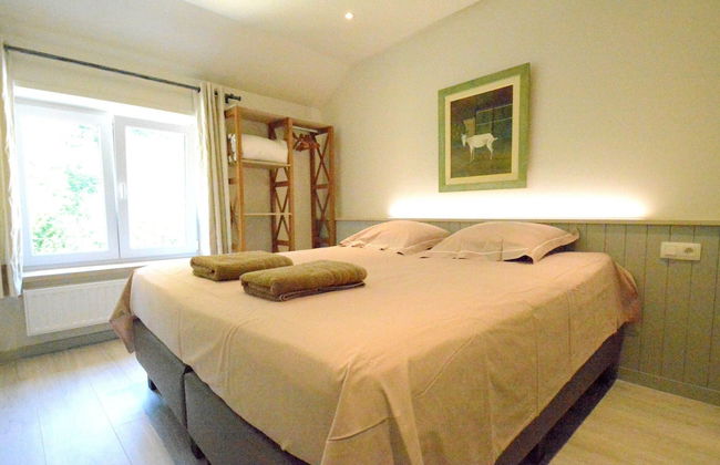 Child Friendly Holiday Home in Bouillon near River - Photo 1