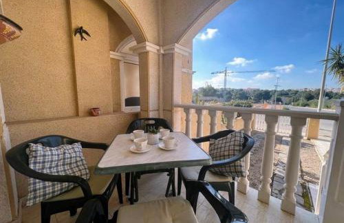 Traditional 3 bedroom villa with Com pool ALM26 - Foto 2
