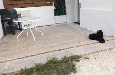 Petite maison avec jardin privé - Photo 13