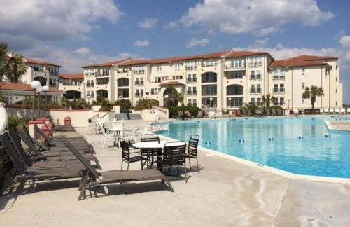 Love & Memories - Photo 50