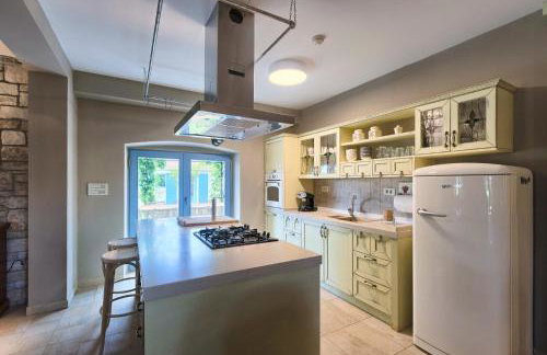 Stancija Čabrunići - Foto 26