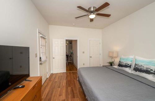 Cityscape Escape - Local Eateries - Foto 24