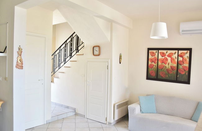 Stunning Beachfront Villa for Rent - Foto 12