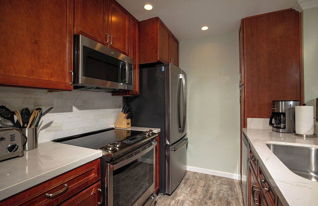 Oceanside Beach Condos - Photo 31