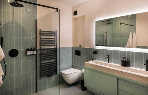 Private Oasis: Luxe 20-guest Estate, Jacuzzi, 8 Ha - Foto 46