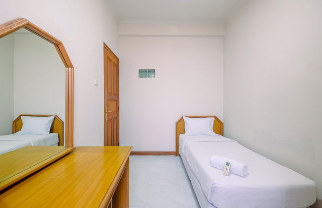 Spacious and Strategic 3BR Kondominium Juanda Apartment - Foto 2