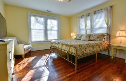 Great for Travel Nurses! Winston-Salem Gem with Yard - Photo 14
