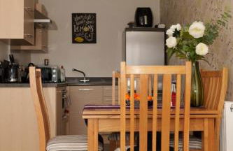 Lovely 1 Bedroom Apartment - Foto 7