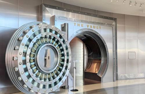 Luxury King Bed Suite - Pool - Gym - Parking - Foto 58