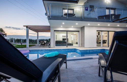 Villa Jelena I 4-Sterne I Beheizter Pool I Privatsphäre I barrierefrei I Grill - Foto 4