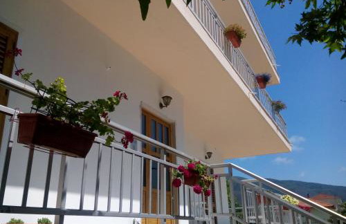 St Paul and Peter's House - Foto 1