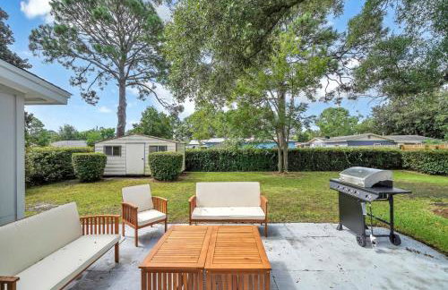 Magnolia - Family-Friendly Comforts, TVs, Grill & Just Steps to the Beach! - Foto 27