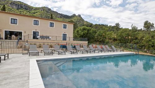 Un joli hameau au coeur du vignoble de l'Escarelle et de la Provence Verte - Foto 5, sunbed