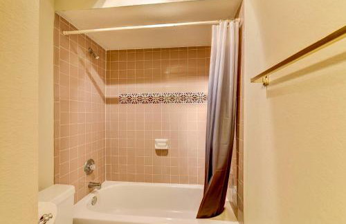 Riverside country retreat with easy access to all that Houston has to offer - Foto 3