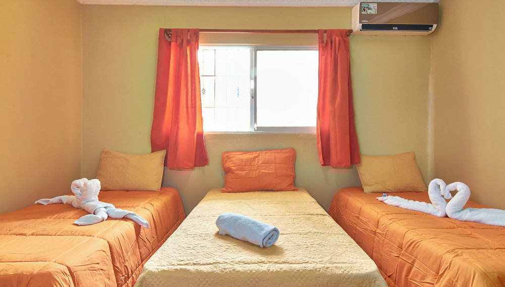 1-bedroom Apartment With 3 Single Beds Near SDQ Airport Fast Wi-fi & Free Pa - Foto 1, Imagen principal
