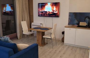 Cień Wiatru - Charzykowy Lokal z Widokiem na Jezioro - Foto 12