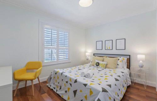 Marbella Lane - Buckingham Place Laundry P - Photo 29