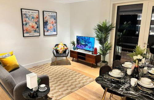 Luxury 2BR- Sleeps 5- Westfield Apartment- 3 min to station- Perfect for Families Shopping - Foto 19