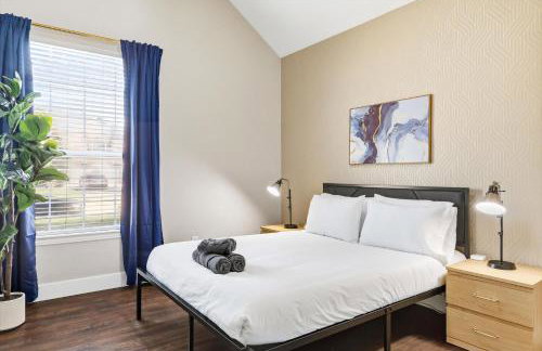 5BD 2BA Vacation Retreat w Pool Hot Tub & BBQ - Foto 32