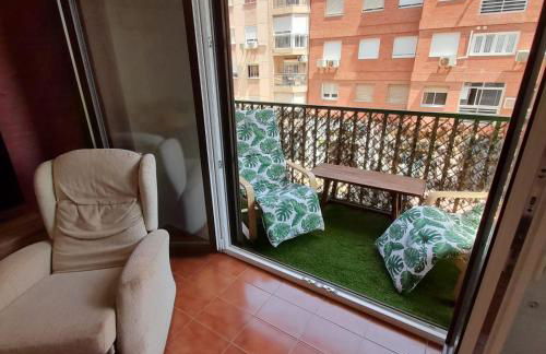 APARTAMENTO ZAPILLO ALMERIA 100 METROS DE LA PLAYA - Foto 2