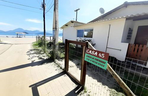 Vista para o mar casa 45 Praia do Estaleiro - Foto 2