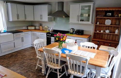 Whitehill Cottage - Photo 6